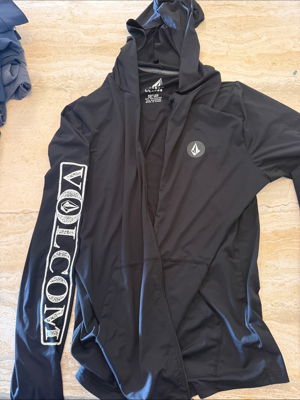 Volcom Black Hooded UV Neoprene Shirt Jacket with Sleeve Logo